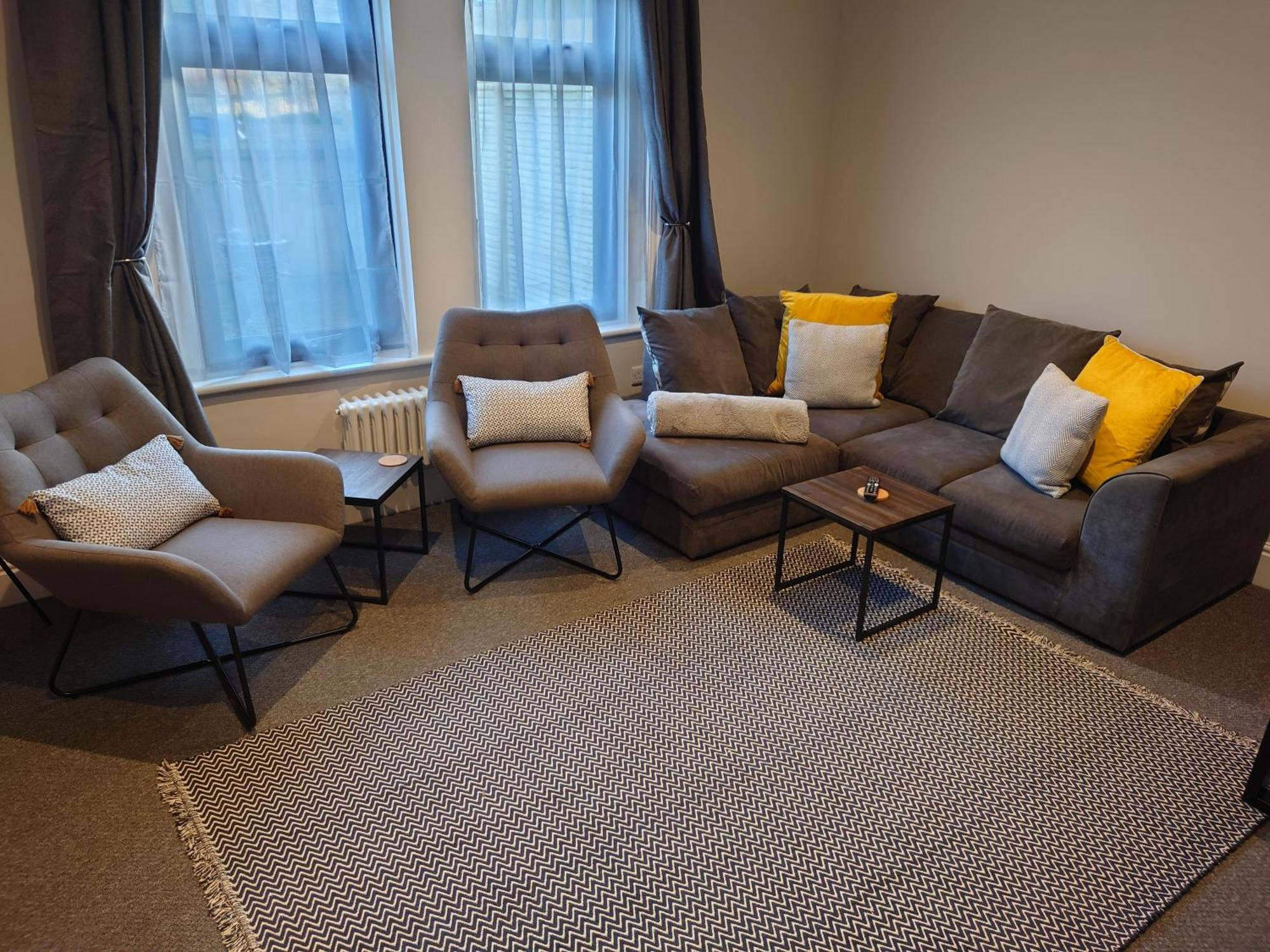 Newly Renovated 2-Bed Bungalow 巴斯 外观 照片